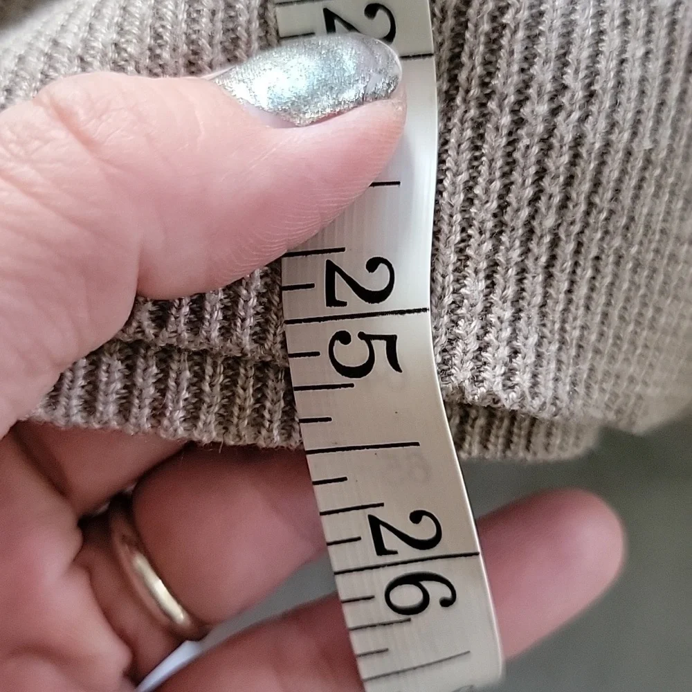 Willow & Clay Tan Sweater with Dog Design - Picture 8 of 9